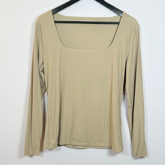 Abercrombie & Fitch Tops - Abercrombie & Fitch Womens Tan Long Sleeve Square Neck Blouse XL Basic Top